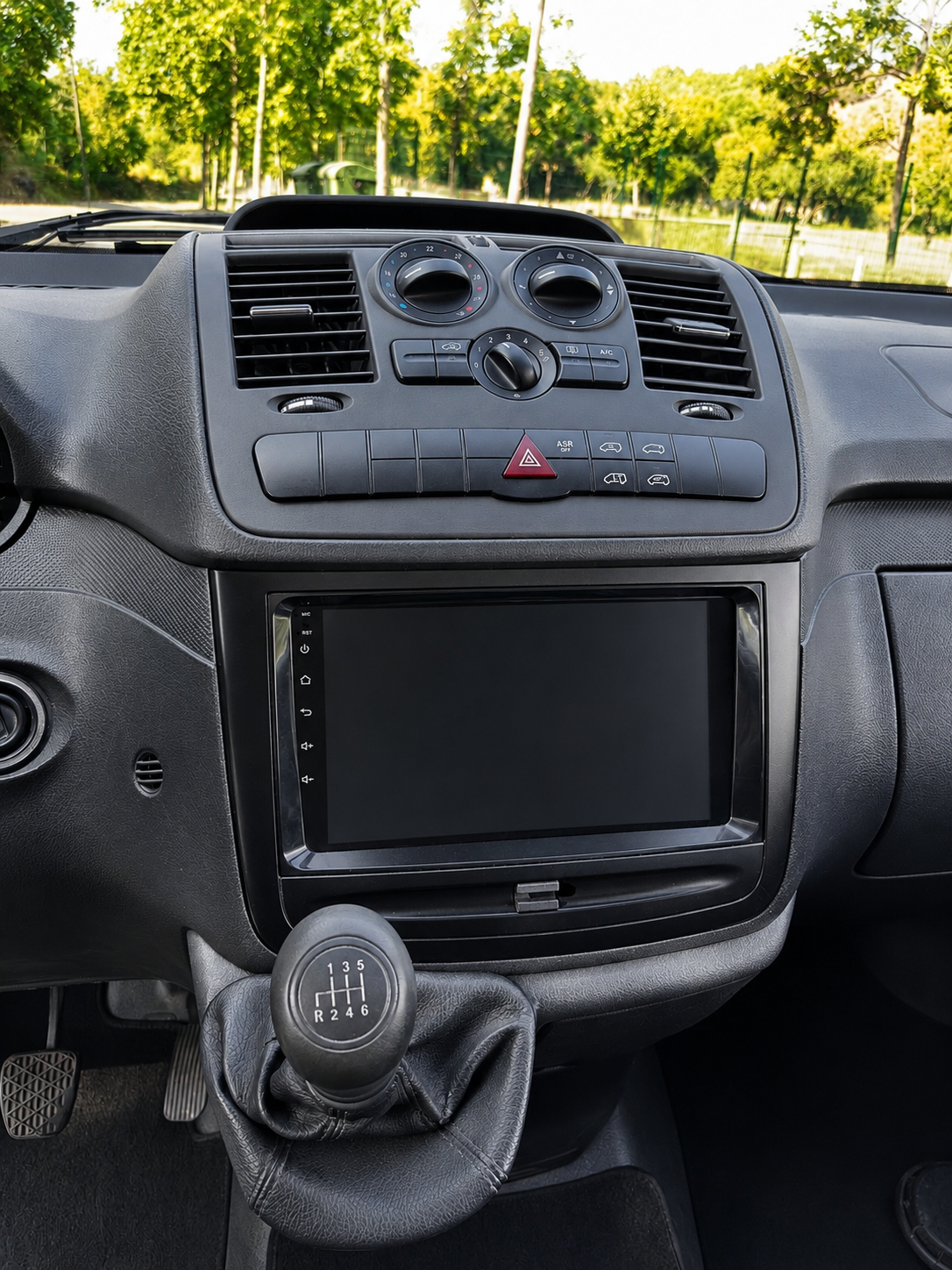 Mercedes Vito Camper