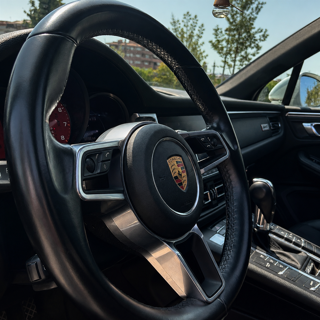 PORSCHE MACAN SPIRIT