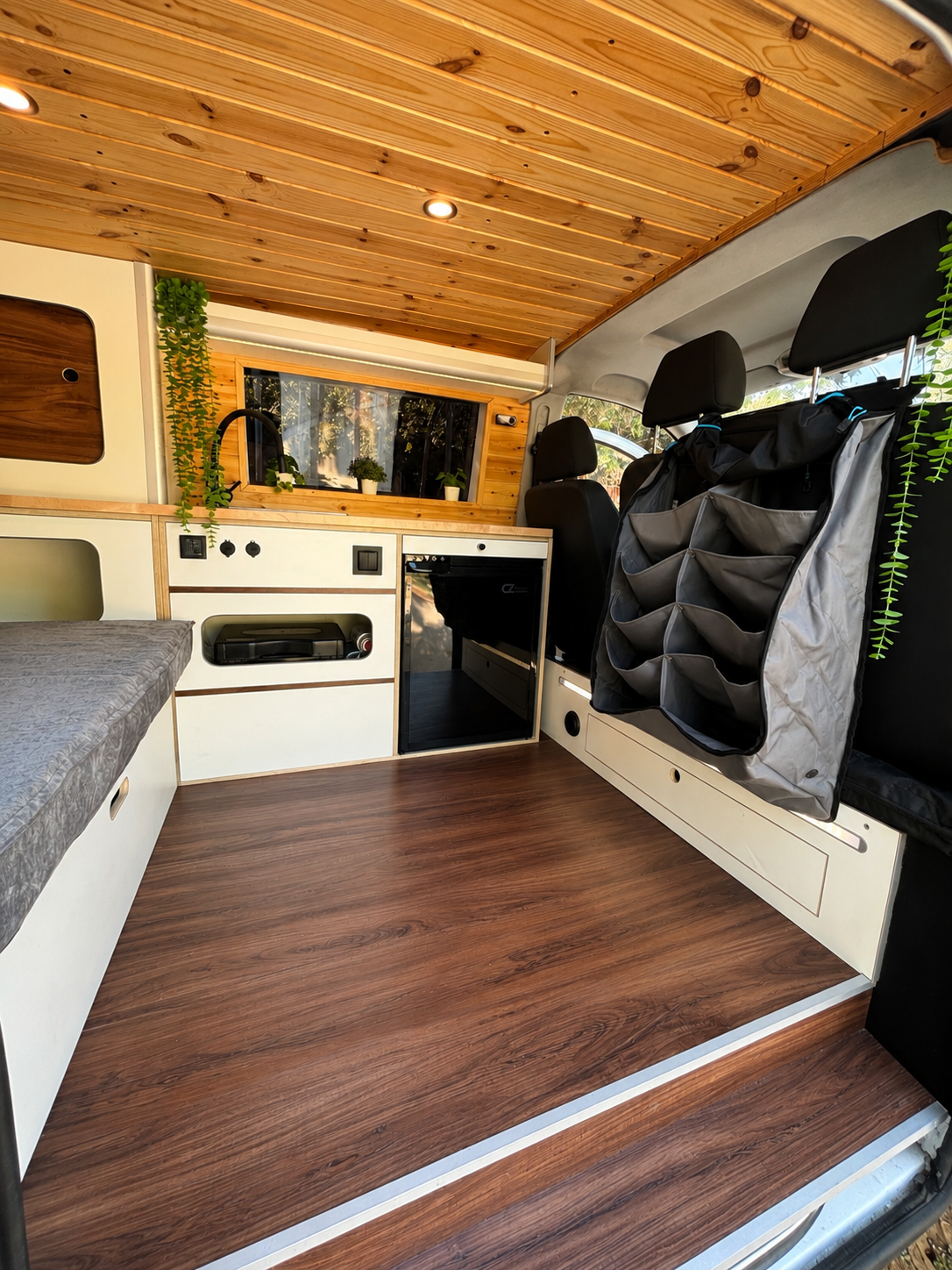 Mercedes Vito Camper