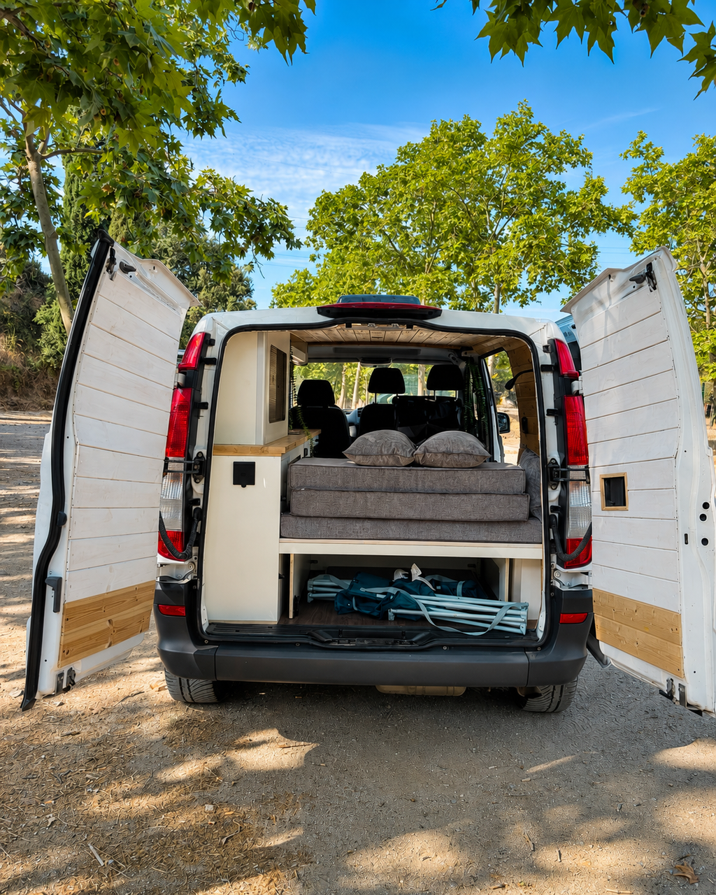 Mercedes Vito Camper