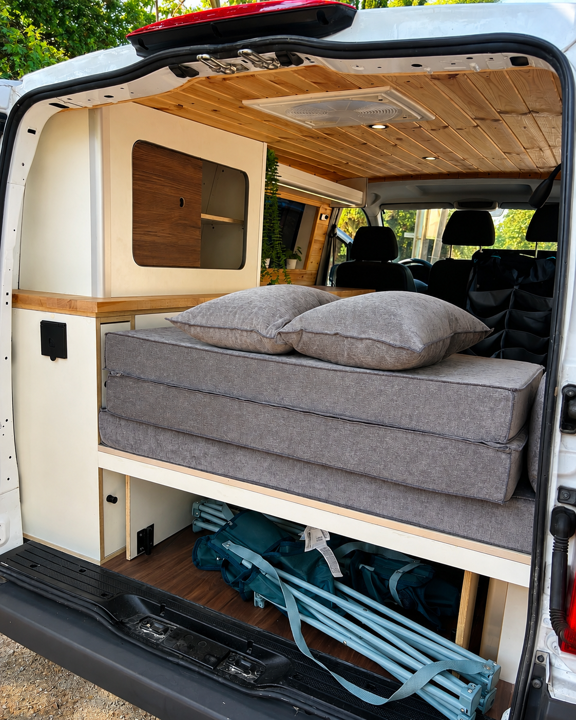 Mercedes Vito Camper