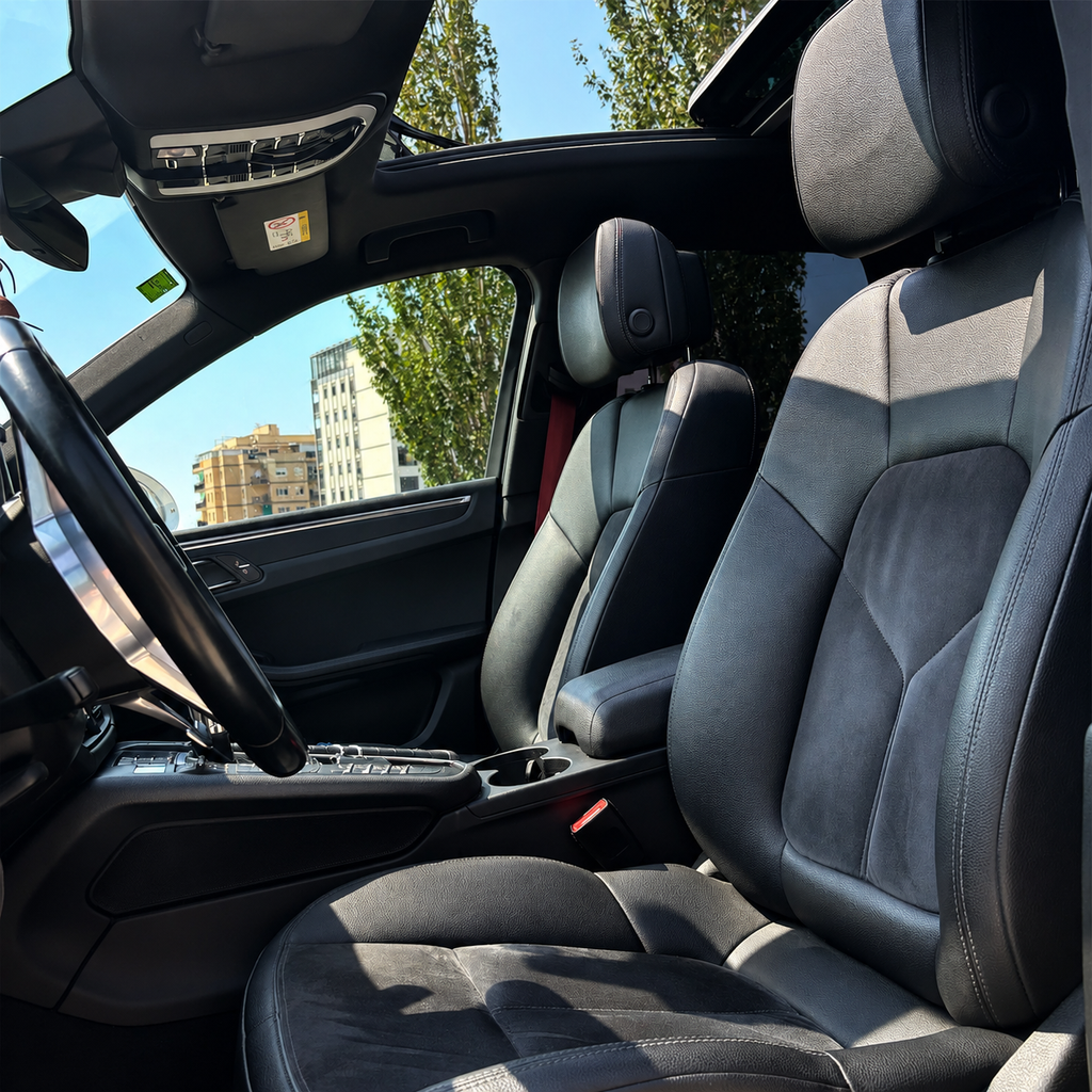 PORSCHE MACAN SPIRIT