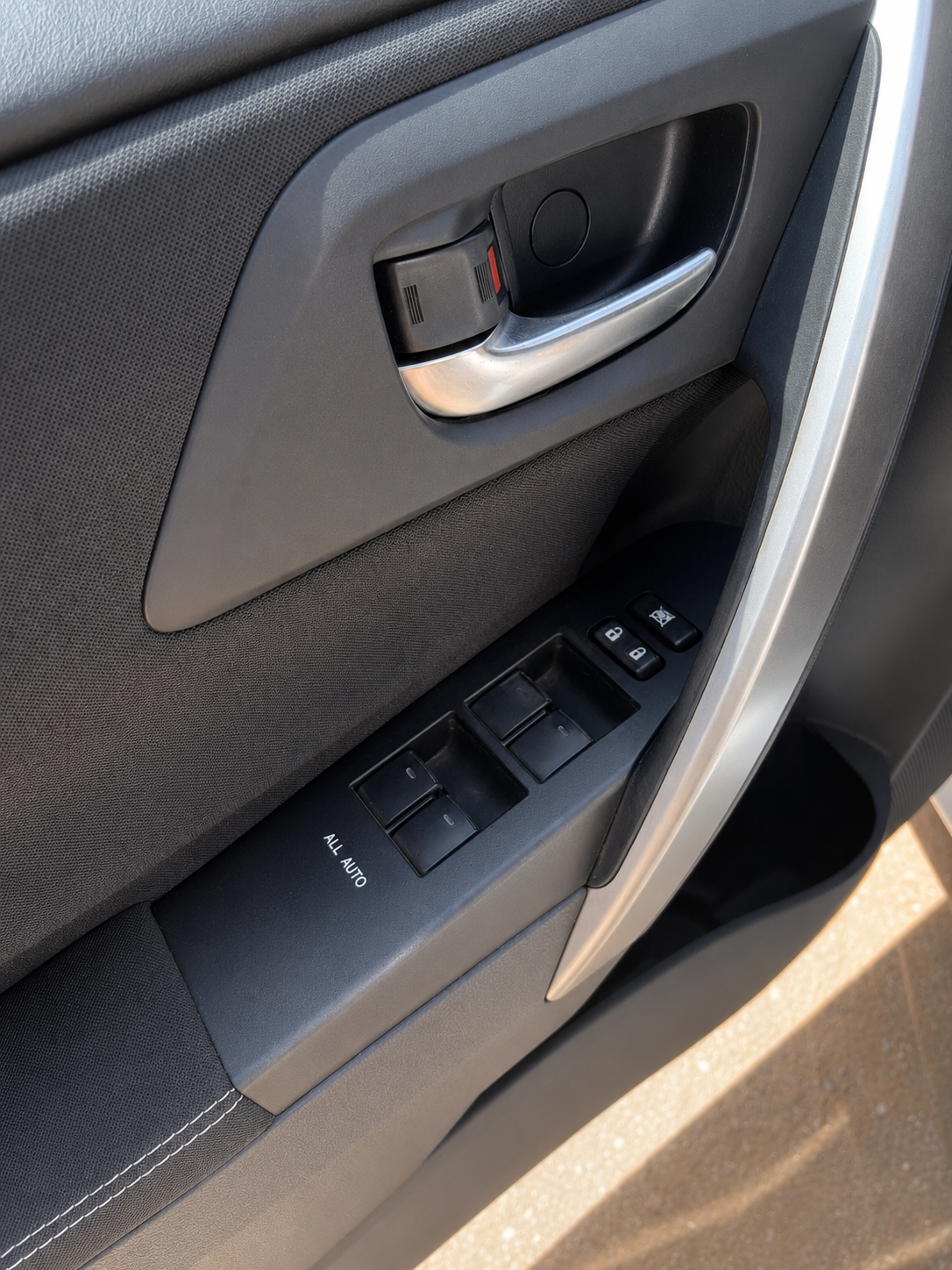 Toyota Auris 1.8 Hybrid Active