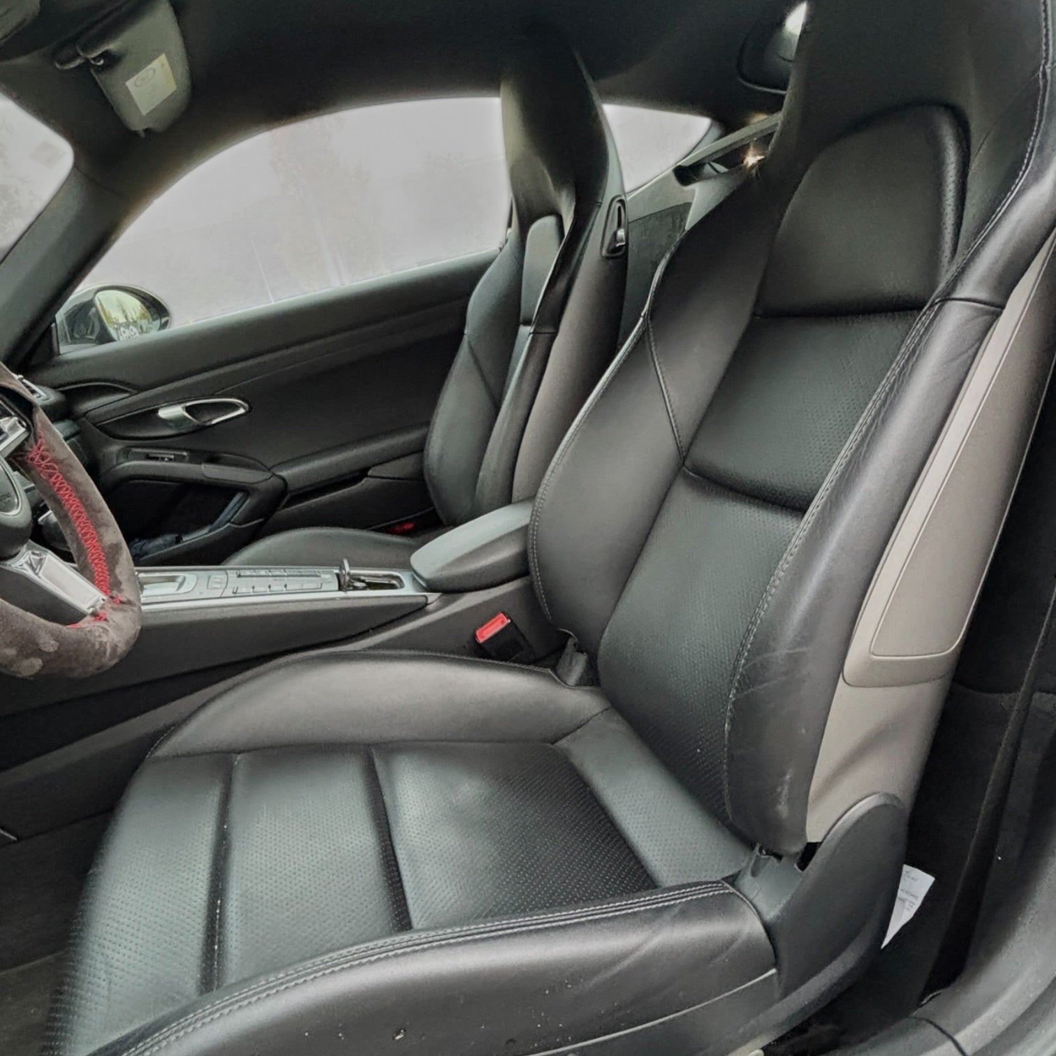 Porsche 718 Cayman Coupé