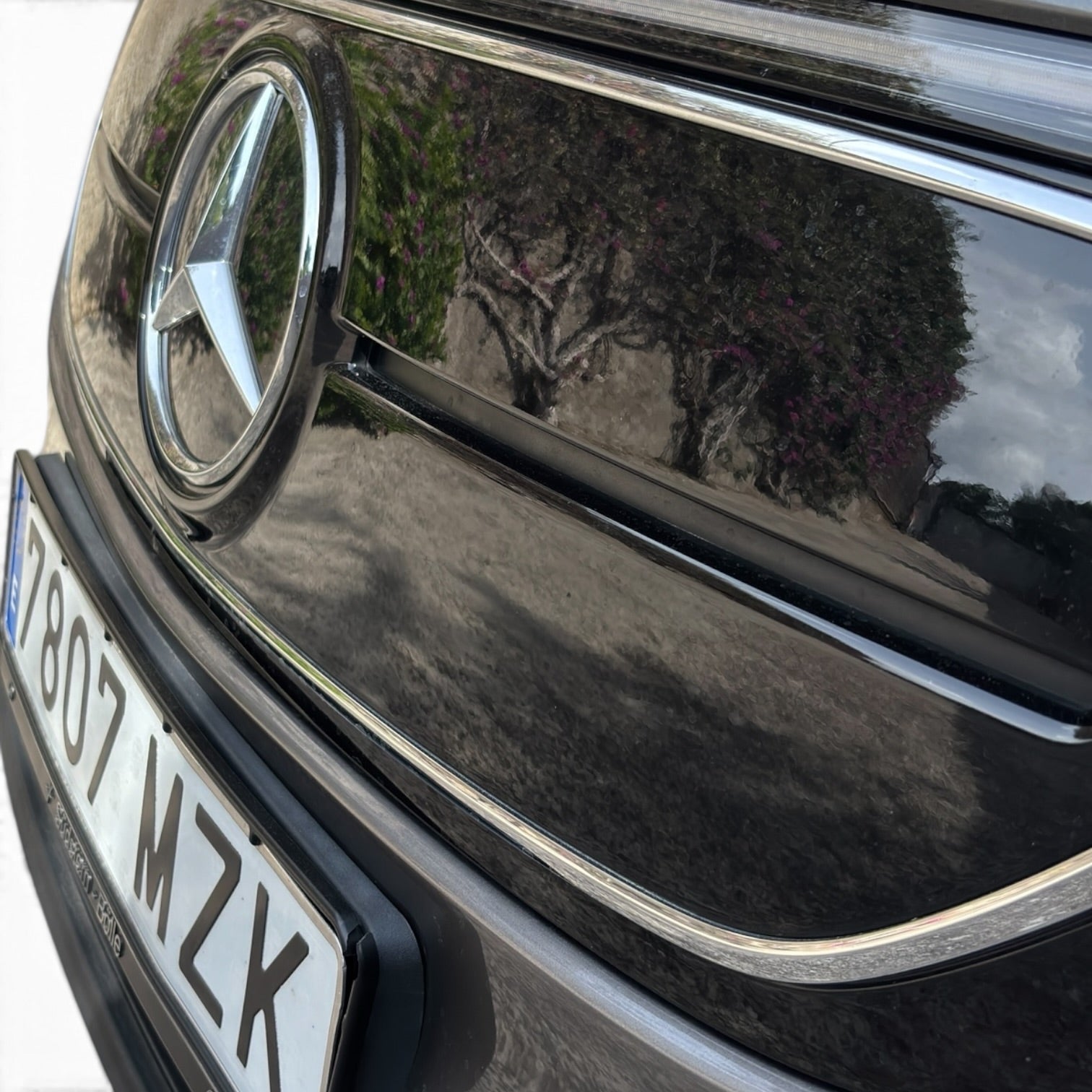 Mercedes EQA 300 4MATIC 2023