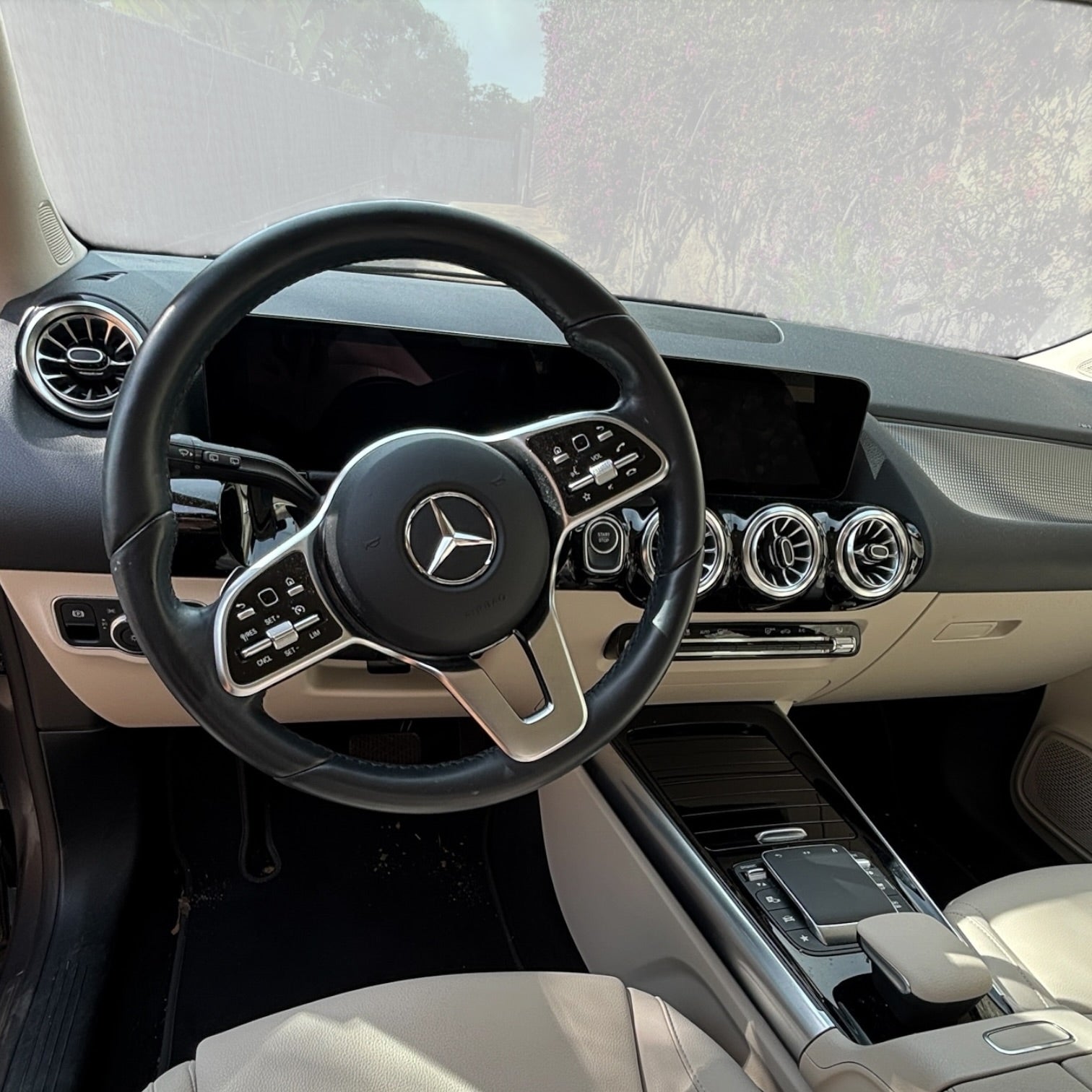Mercedes EQA 300 4MATIC 2023