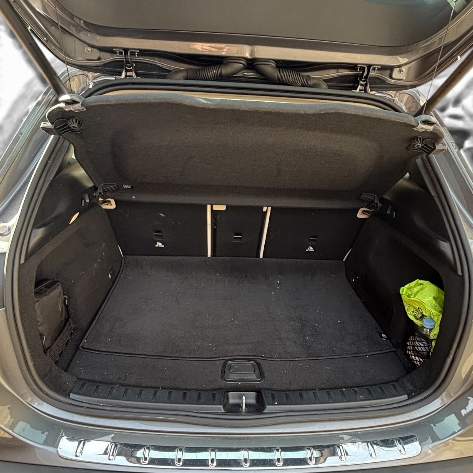 Mercedes EQA 300 4MATIC 2023